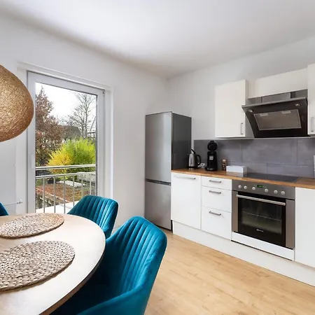Апартаменты Awesome - Familien-apartment Am Botanischen Garten