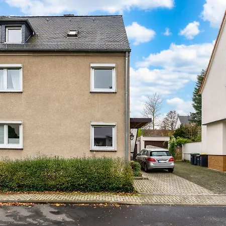 Awesome - Familien-apartment Am Botanischen Garten Апартаменты Кассель